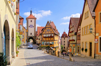 Europe travel specialist